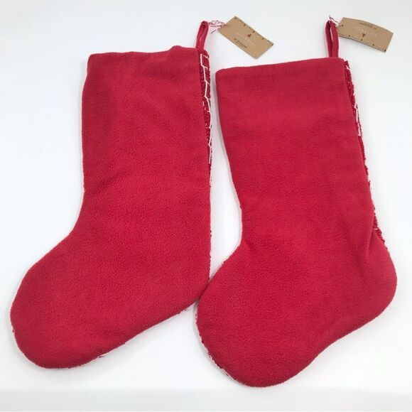 Queen West Red White Snowflake Loop Knit Fleece Stocking Set of 2 NEW - Picture 10 of 12